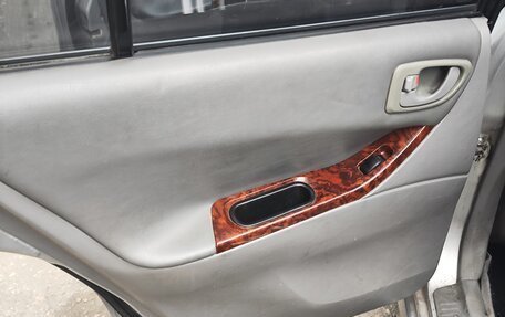 Mitsubishi Galant VIII, 2001 год, 250 000 рублей, 17 фотография