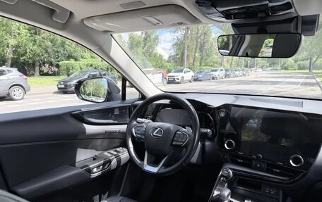 Lexus NX, 2022 год, 5 500 000 рублей, 3 фотография