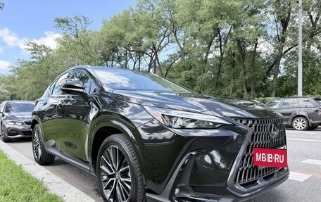 Lexus NX, 2022 год, 5 500 000 рублей, 2 фотография