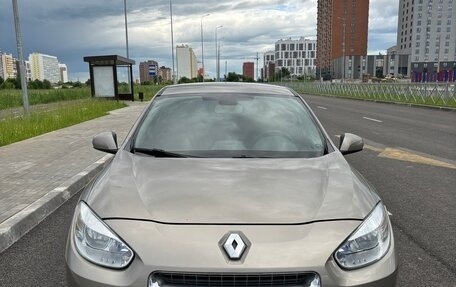 Renault Fluence I, 2011 год, 680 000 рублей, 2 фотография