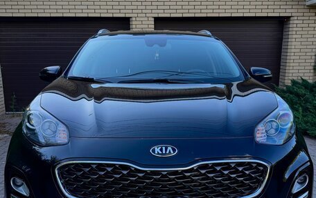 KIA Sportage IV рестайлинг, 2020 год, 2 450 000 рублей, 3 фотография