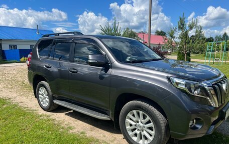 Toyota Land Cruiser Prado 150 рестайлинг 2, 2016 год, 3 850 000 рублей, 2 фотография