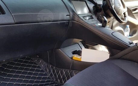 Toyota Prius, 2012 год, 940 000 рублей, 14 фотография