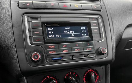 Volkswagen Polo VI (EU Market), 2016 год, 1 050 000 рублей, 19 фотография