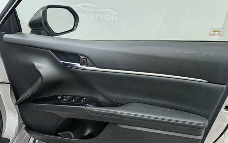 Toyota Camry, 2019 год, 2 765 000 рублей, 16 фотография