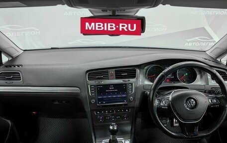 Volkswagen Golf VII, 2015 год, 1 455 000 рублей, 9 фотография