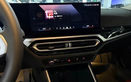 BMW 3 серия, 2024 год, 2 957 000 рублей, 10 фотография