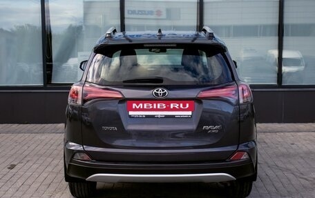 Toyota RAV4, 2016 год, 1 949 000 рублей, 4 фотография