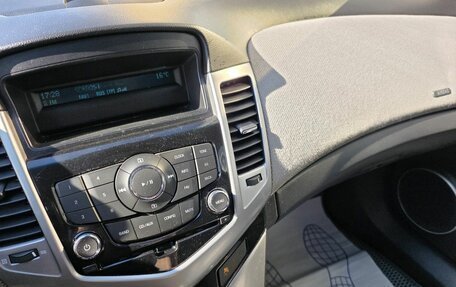 Chevrolet Cruze II, 2012 год, 599 000 рублей, 8 фотография