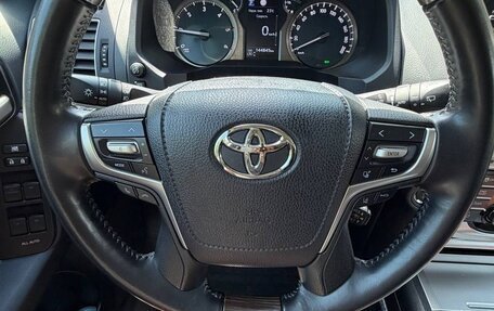 Toyota Land Cruiser Prado 150 рестайлинг 2, 2021 год, 6 500 000 рублей, 8 фотография