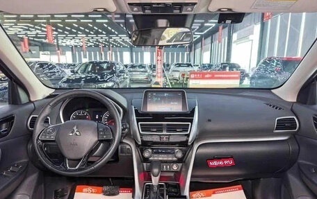 Mitsubishi Eclipse Cross, 2021 год, 1 640 000 рублей, 7 фотография