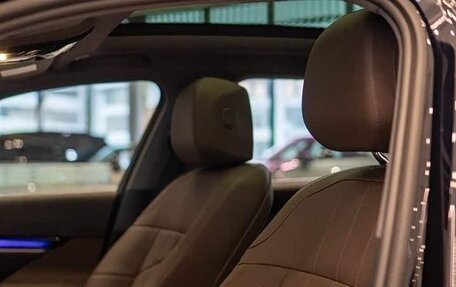 BMW 5 серия, 2024 год, 5 700 000 рублей, 10 фотография