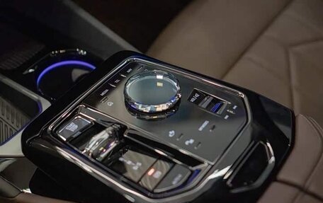 BMW 5 серия, 2024 год, 5 700 000 рублей, 17 фотография
