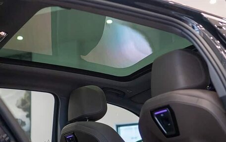 BMW 5 серия, 2024 год, 5 700 000 рублей, 23 фотография