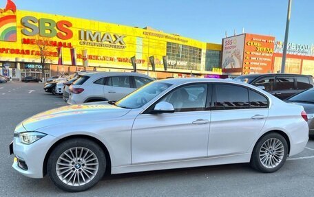 BMW 3 серия, 2018 год, 1 940 000 рублей, 2 фотография