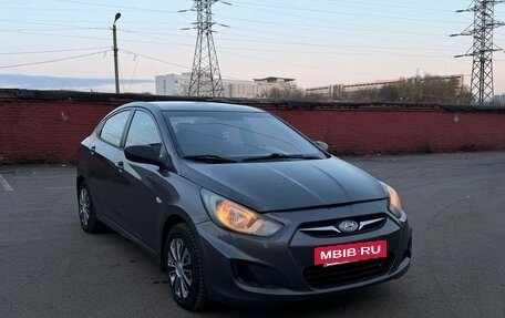 Hyundai Solaris II рестайлинг, 2011 год, 315 000 рублей, 6 фотография