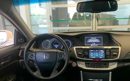 Honda Accord IX рестайлинг, 2013 год, 1 680 000 рублей, 8 фотография