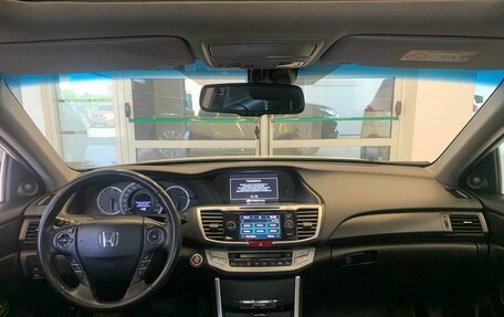 Honda Accord IX рестайлинг, 2013 год, 1 680 000 рублей, 11 фотография