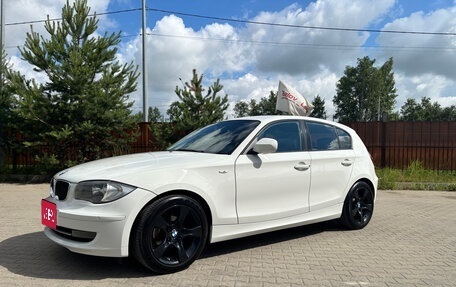 BMW 1 серия, 2010 год, 850 000 рублей, 1 фотография