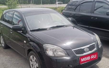 KIA Rio II, 2010 год, 300 000 рублей, 1 фотография