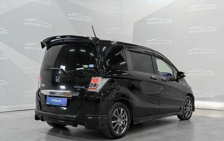 Honda Freed I, 2013 год, 1 180 000 рублей, 5 фотография