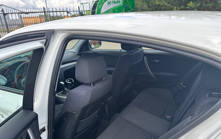BMW 1 серия, 2010 год, 850 000 рублей, 9 фотография