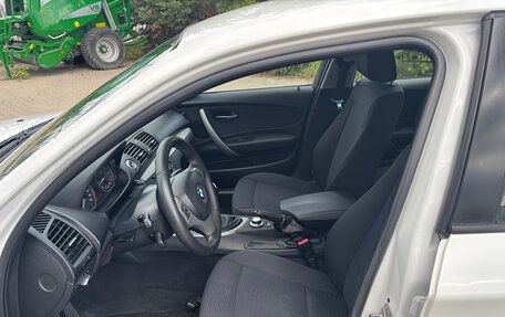 BMW 1 серия, 2010 год, 850 000 рублей, 8 фотография