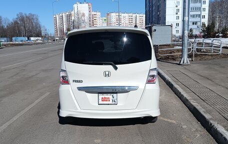 Honda Freed I, 2012 год, 838 000 рублей, 16 фотография