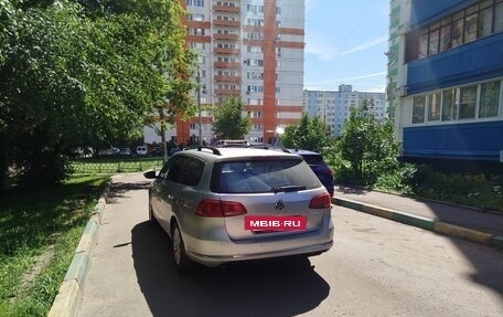 Volkswagen Passat B7, 2011 год, 770 000 рублей, 4 фотография