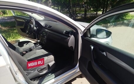 Volkswagen Passat B7, 2011 год, 770 000 рублей, 8 фотография