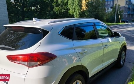 Hyundai Tucson III, 2018 год, 1 750 000 рублей, 3 фотография