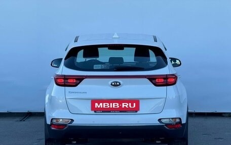 KIA Sportage IV рестайлинг, 2019 год, 1 990 000 рублей, 12 фотография