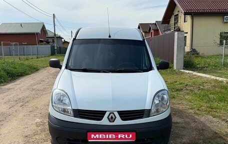 Renault Kangoo II рестайлинг, 2008 год, 385 000 рублей, 1 фотография
