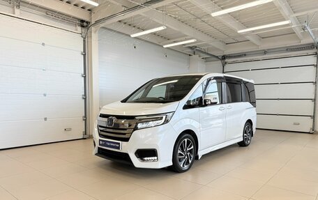 Honda Stepwgn IV, 2021 год, 2 599 900 рублей, 1 фотография