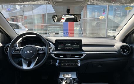 KIA K3, 2025 год, 2 490 000 рублей, 17 фотография