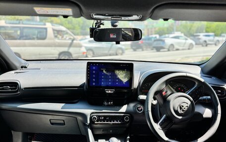 Toyota Yaris, 2020 год, 2 475 000 рублей, 10 фотография