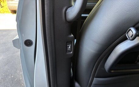 Honda Stepwgn, 2023 год, 2 370 000 рублей, 8 фотография