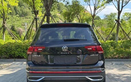 Volkswagen Tiguan II, 2023 год, 2 345 000 рублей, 5 фотография