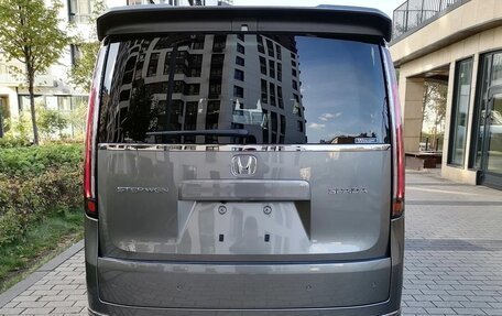 Honda Stepwgn IV, 2022 год, 2 495 000 рублей, 10 фотография