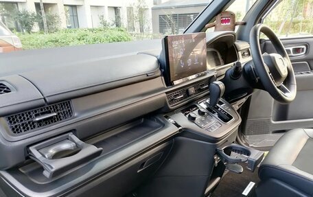 Honda Stepwgn IV, 2022 год, 2 495 000 рублей, 16 фотография