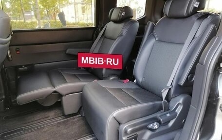 Honda Stepwgn IV, 2022 год, 2 495 000 рублей, 28 фотография