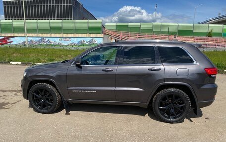 Jeep Grand Cherokee, 2014 год, 2 500 000 рублей, 2 фотография