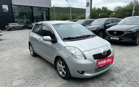 Toyota Yaris III рестайлинг, 2008 год, 499 000 рублей, 4 фотография