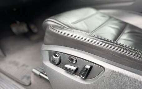 Volkswagen Touareg III, 2011 год, 1 699 000 рублей, 29 фотография