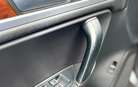 Volkswagen Touareg III, 2011 год, 1 699 000 рублей, 28 фотография