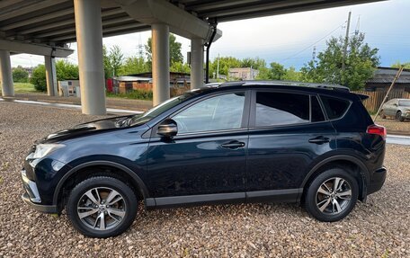 Toyota RAV4, 2019 год, 2 700 000 рублей, 9 фотография