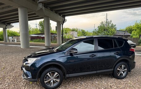 Toyota RAV4, 2019 год, 2 700 000 рублей, 3 фотография