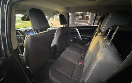 Toyota RAV4, 2019 год, 2 700 000 рублей, 13 фотография
