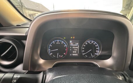 Toyota RAV4, 2019 год, 2 700 000 рублей, 15 фотография