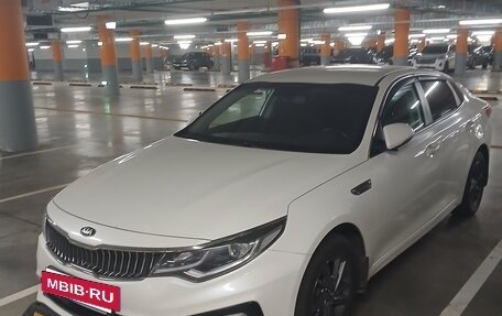 KIA Optima IV, 2018 год, 1 500 000 рублей, 2 фотография